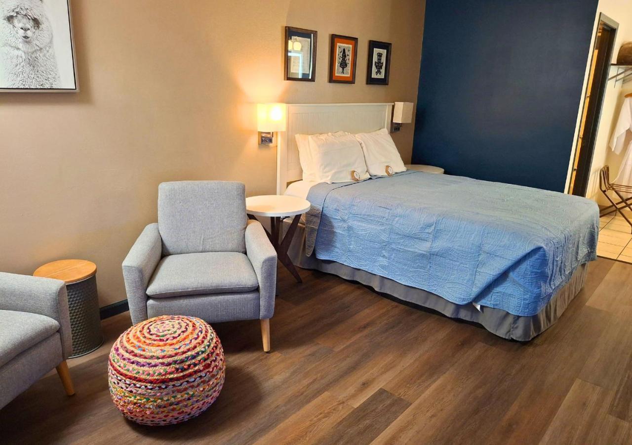 Shady Acre Inn And Suites Branson West Exteriör bild