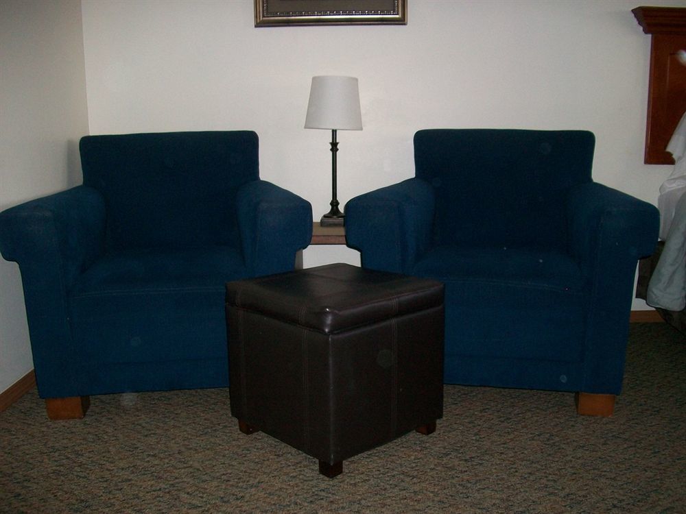 Shady Acre Inn And Suites Branson West Exteriör bild
