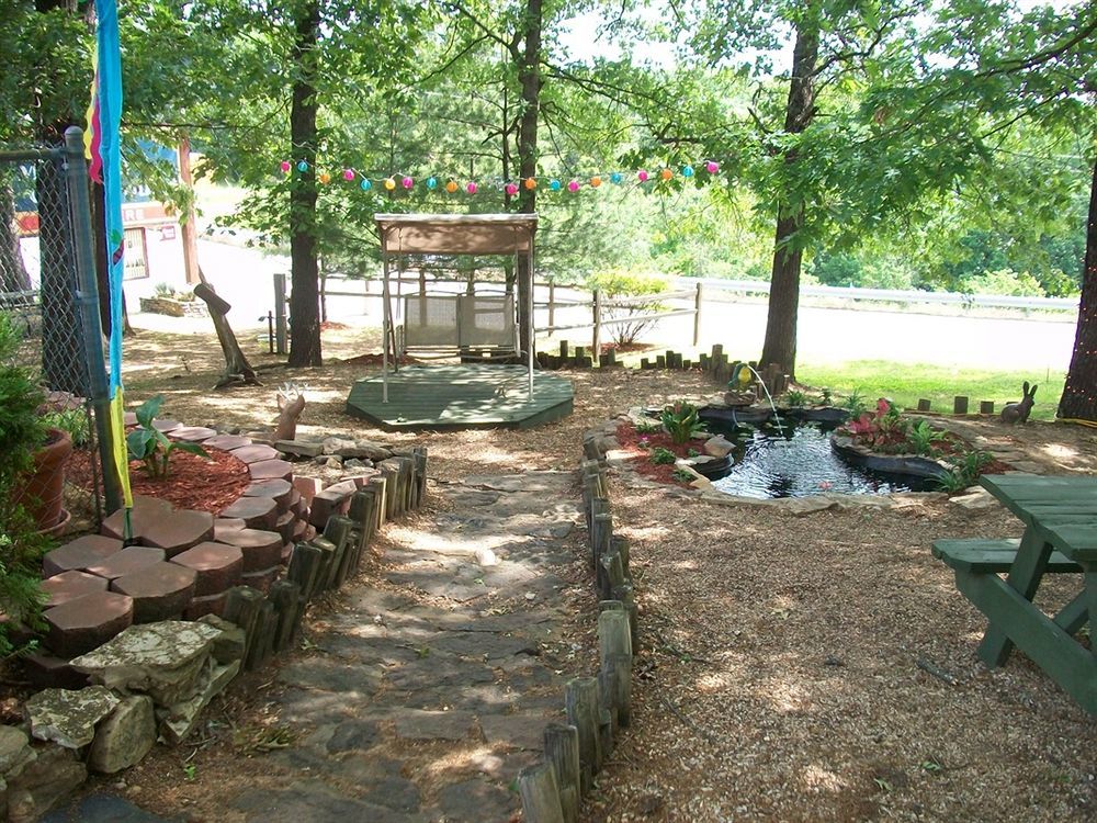 Shady Acre Inn And Suites Branson West Exteriör bild